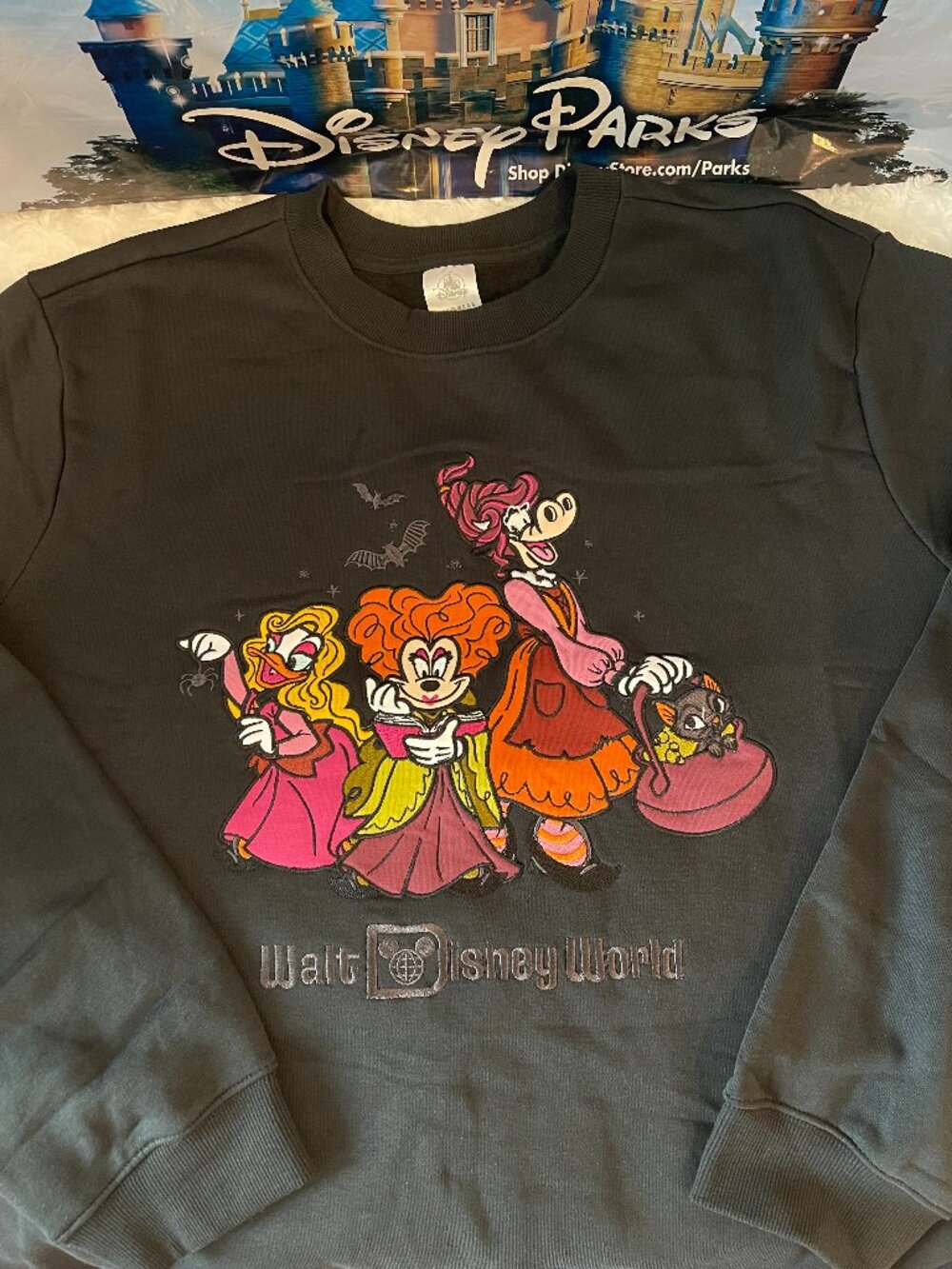 DisneyWorld WDW Hocus Pocus Sanderson Sisters Pullover Sweatshirt Sz XL 2026 NWT
